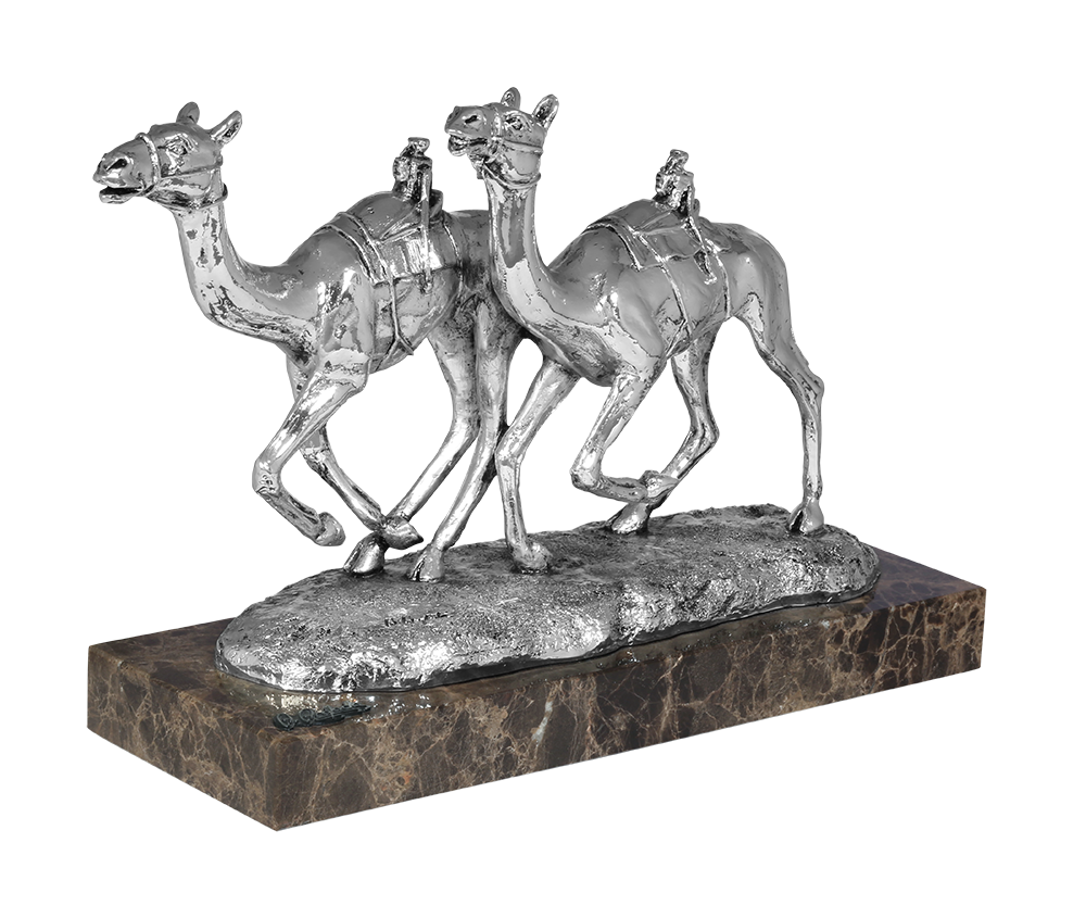 ref: 418P - Carrera camellos plata - 33 x 11 x 22 cm